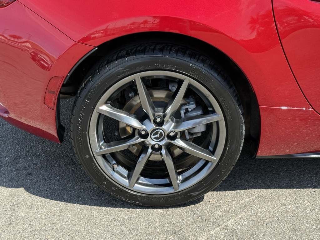 2017 Mazda MX-5 Miata RF Miata Grand Touring photo 13