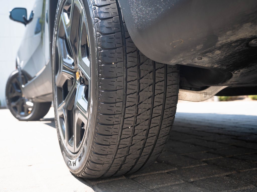 2023 Rivian R1T Adventure photo 35