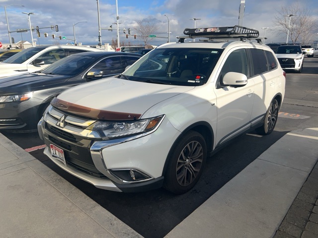 2018 Mitsubishi Outlander GT's photo