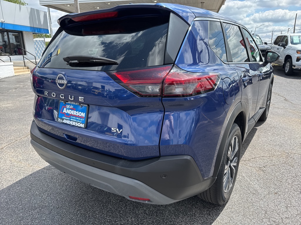 2023 Nissan Rogue SV photo 3