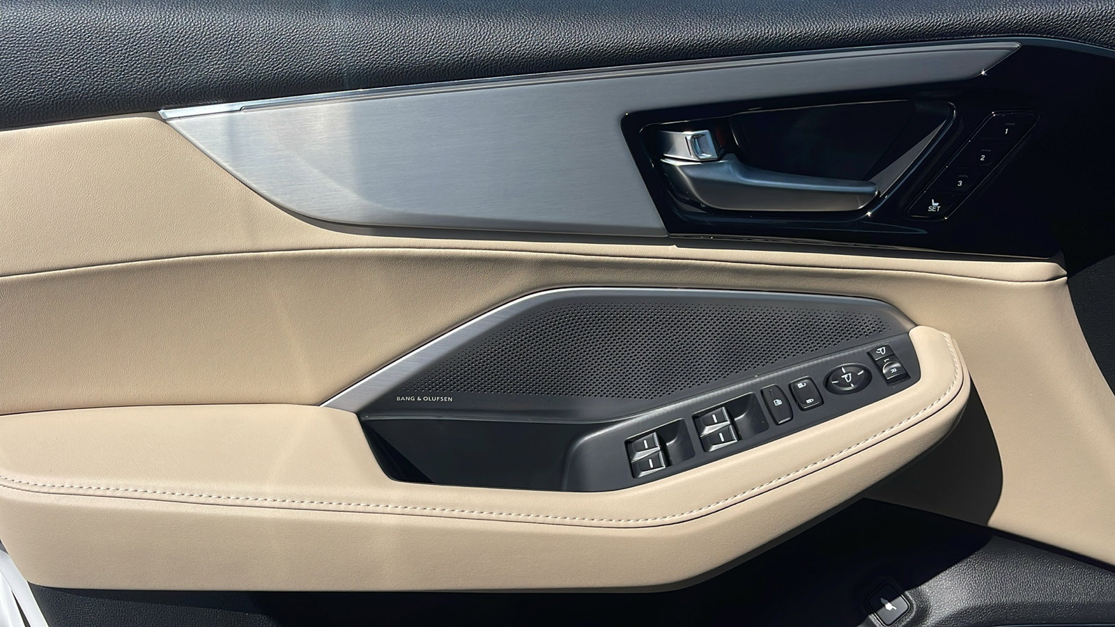 2026 Acura MDX Technology photo 23