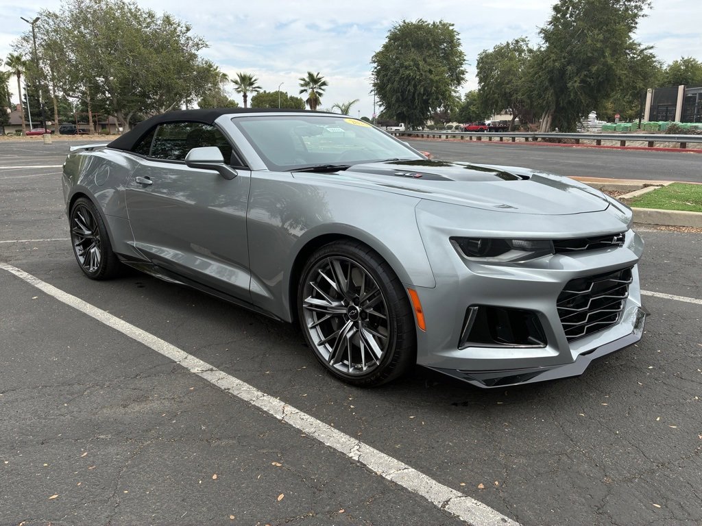 2023 Chevrolet Camaro ZL1's photo