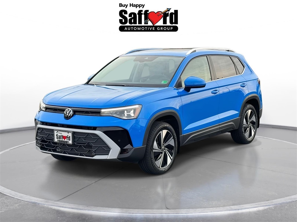 2025 Volkswagen Taos SE's photo
