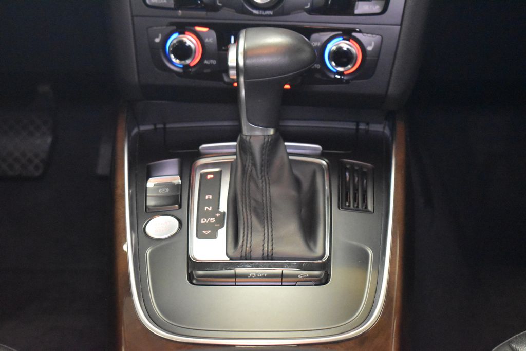 2015 Audi Q5 2.0T Premium Plus photo 17
