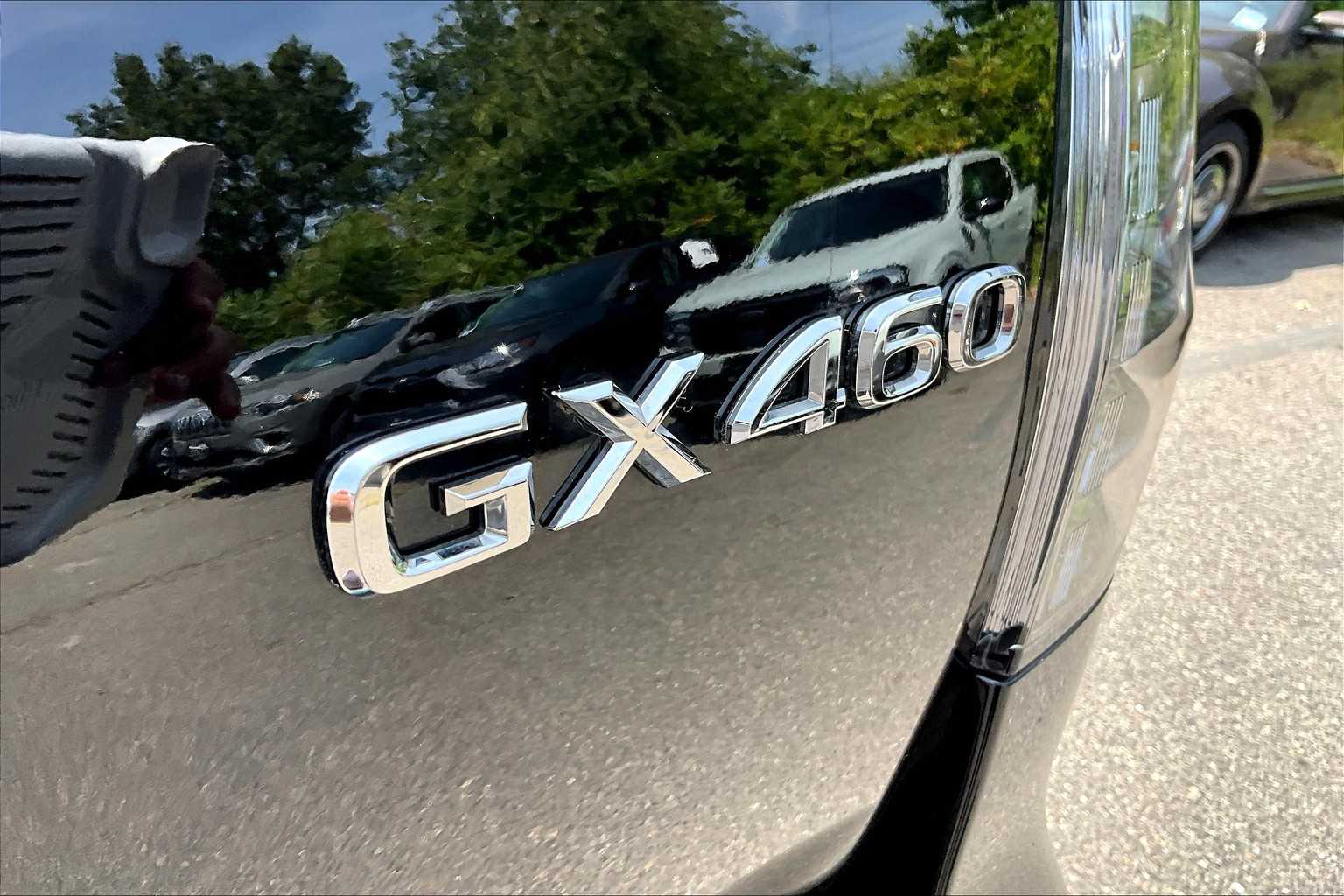 2022 Lexus GX 460 Premium photo 9