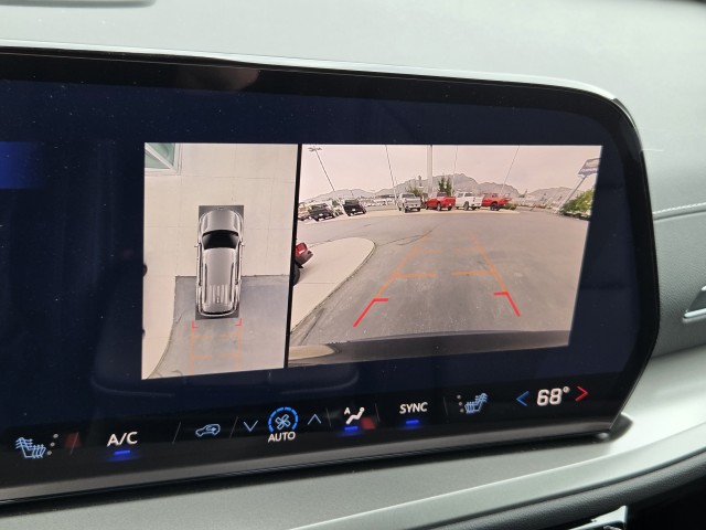 2026 Chevrolet Traverse photo 25