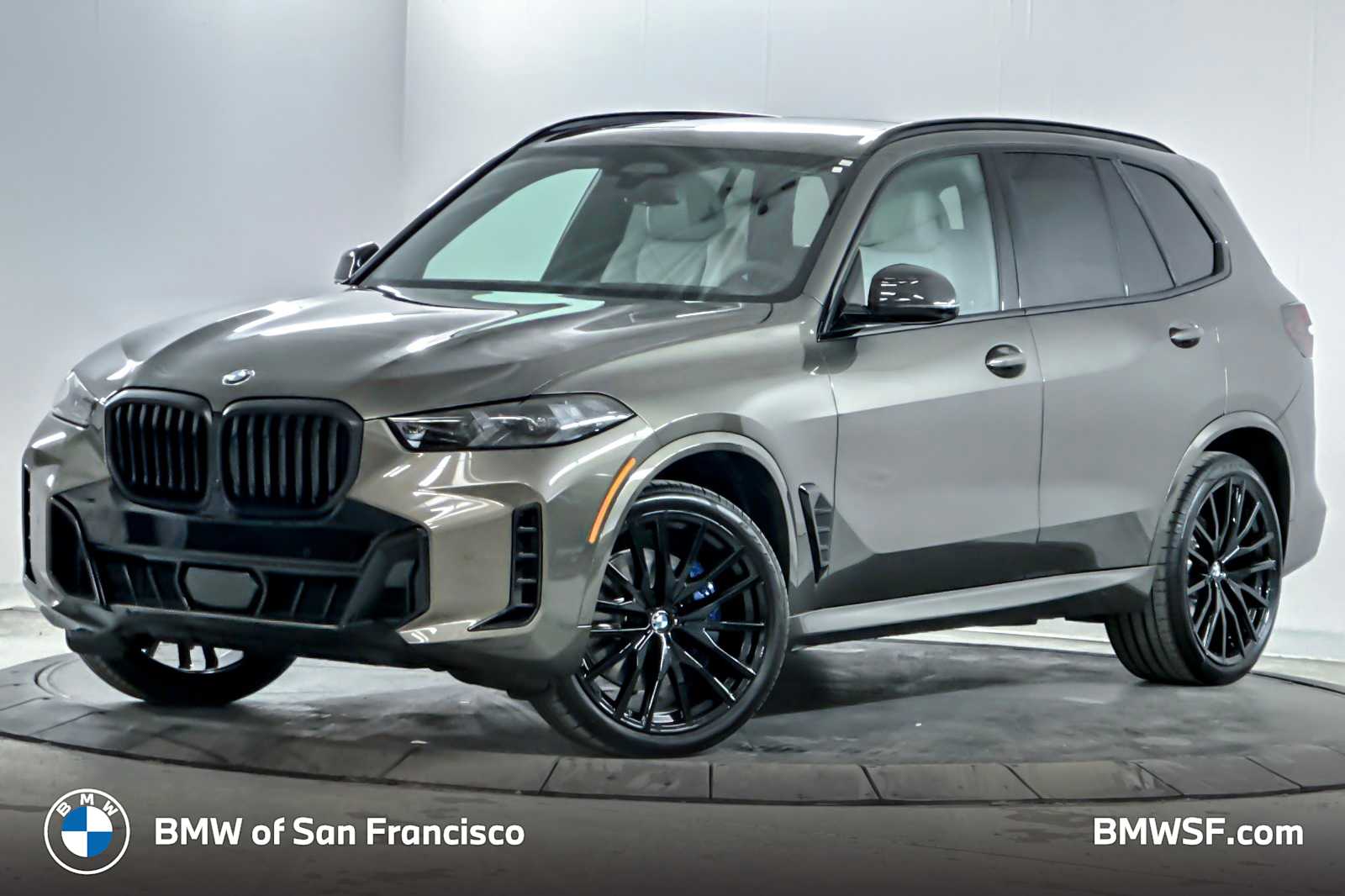 2026 BMW X5 40i's photo