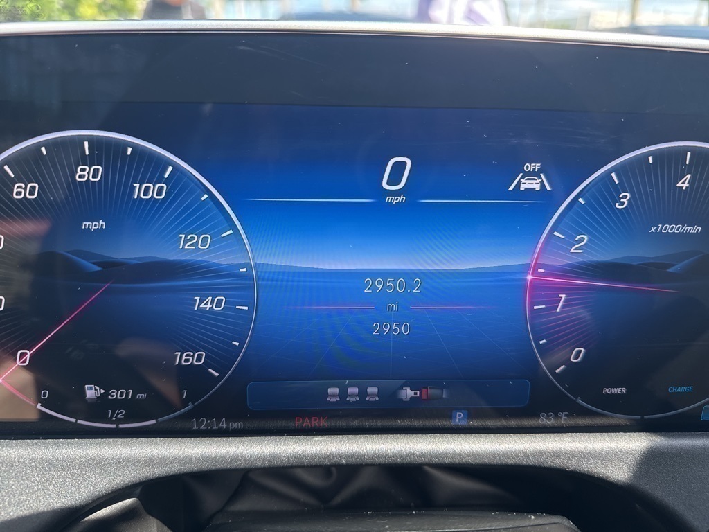 2024 Mercedes Benz E 350 4MATIC photo 4