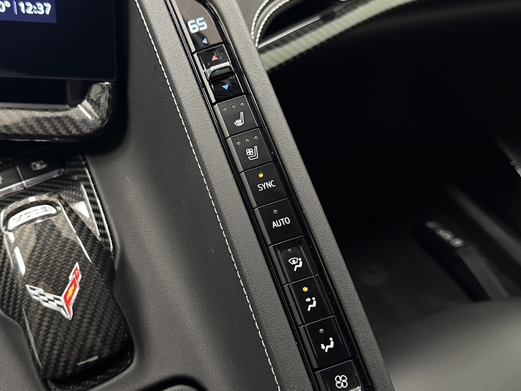 2023 Chevrolet Corvette 2LT photo 31