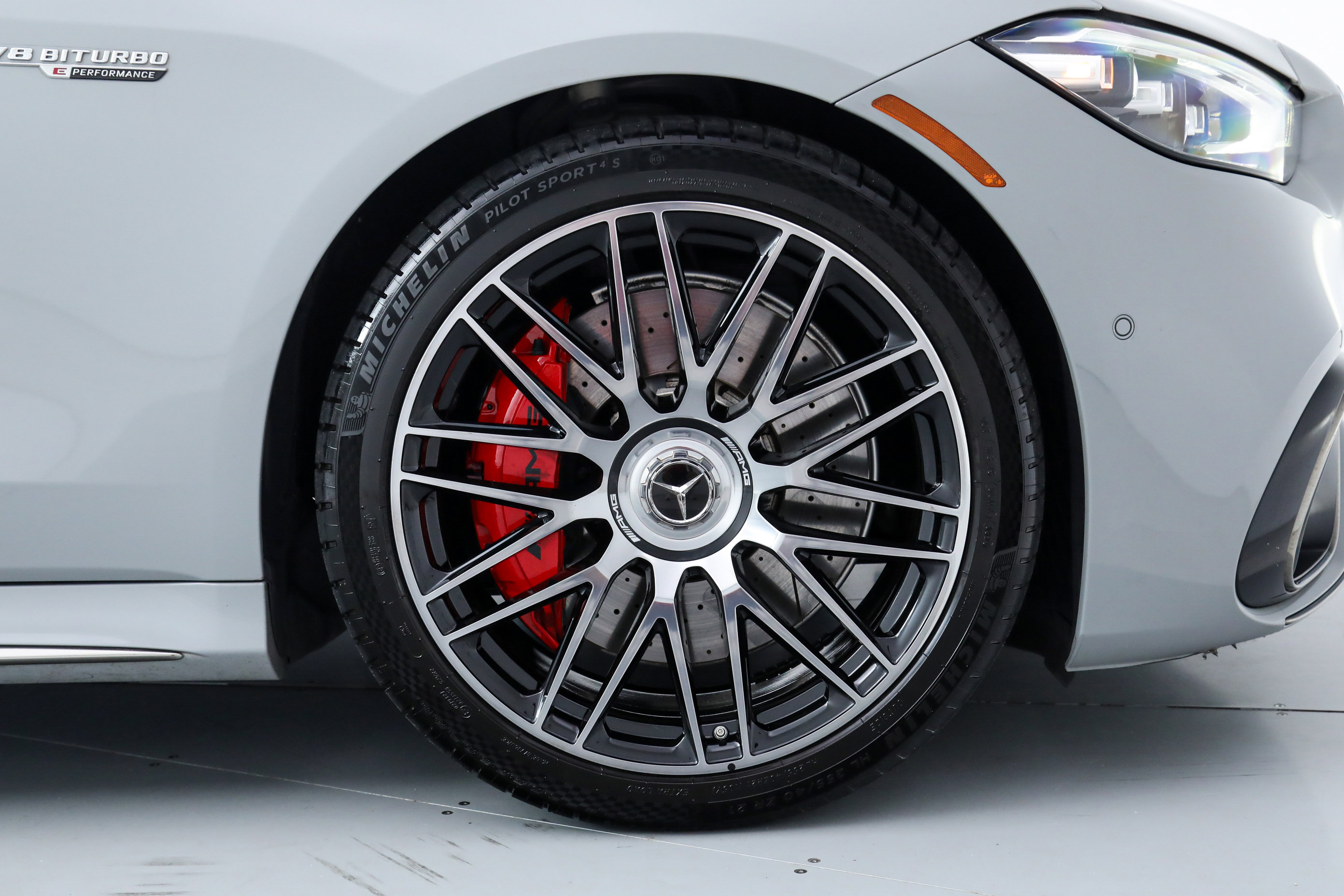 2024 Mercedes Benz S AMG 63 E PERFORMANCE photo 35