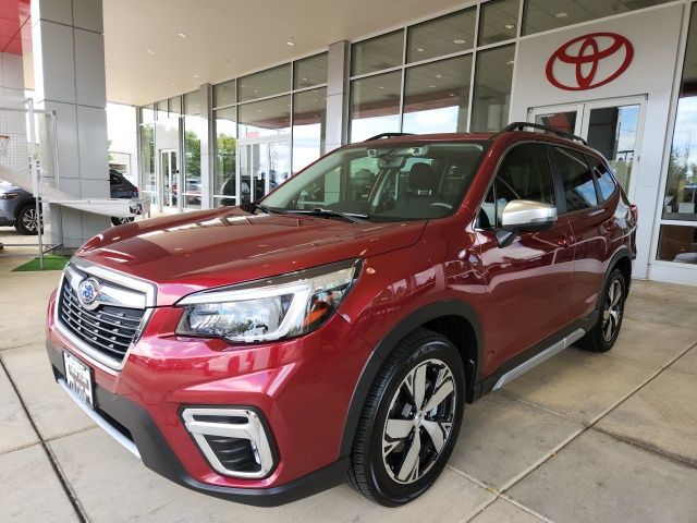 2021 Subaru Forester Touring photo 2
