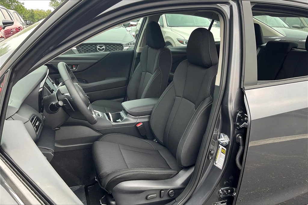 2025 Subaru Legacy Premium photo 2