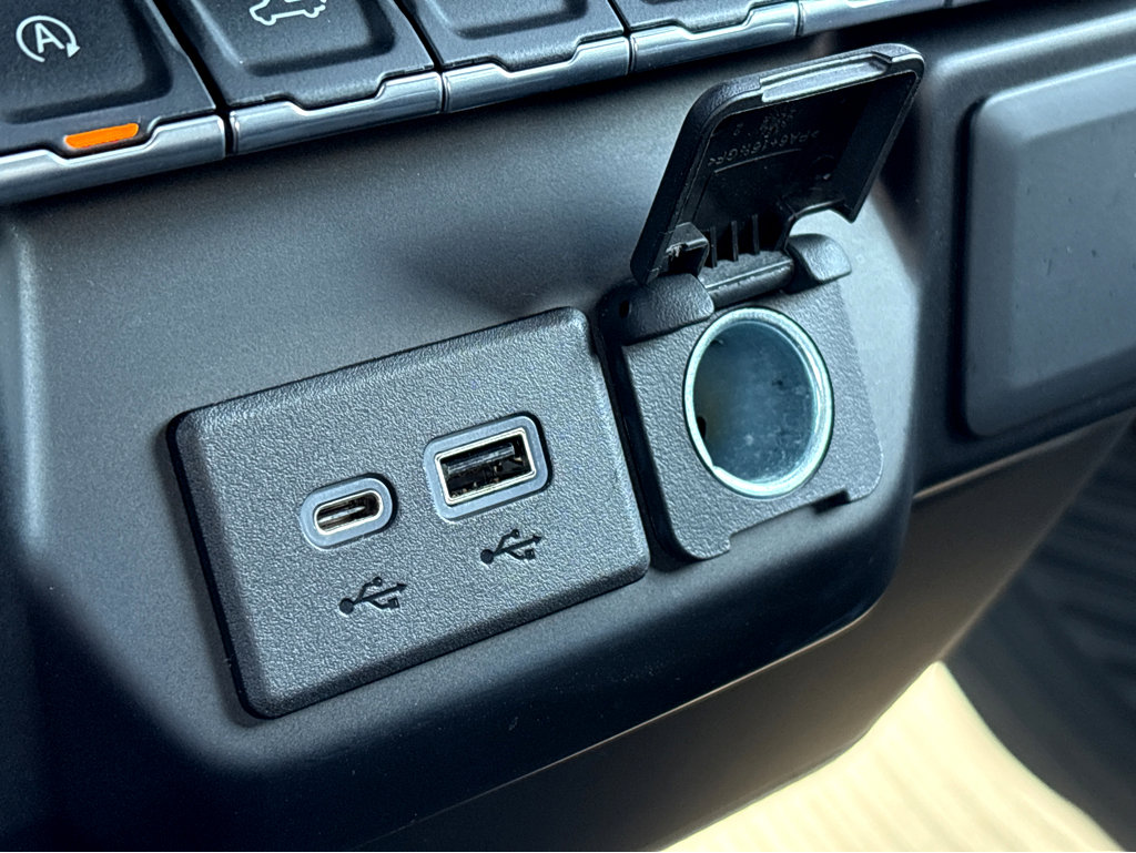 2021 Chevrolet Silverado 1500 LT photo 19