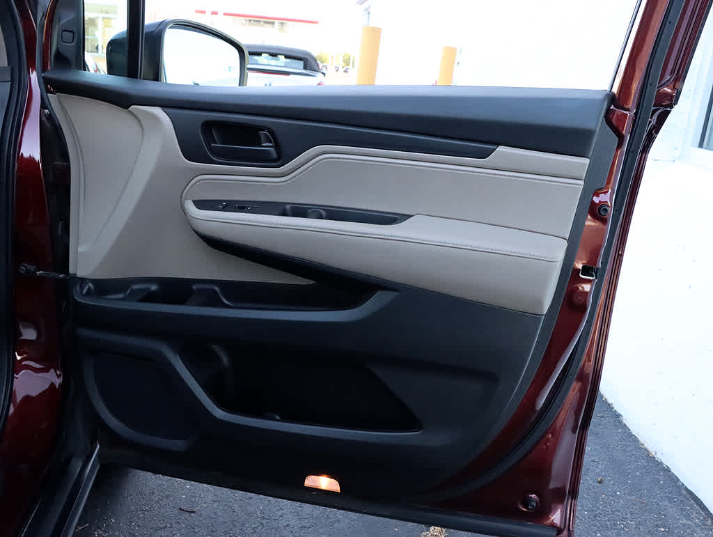 2019 Honda Odyssey EX photo 23