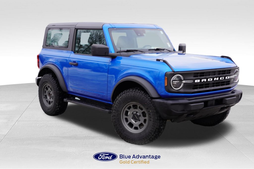 2021 Ford Bronco 2-Door Base's photo