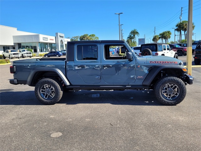 2025 Jeep Gladiator Mojave photo 9