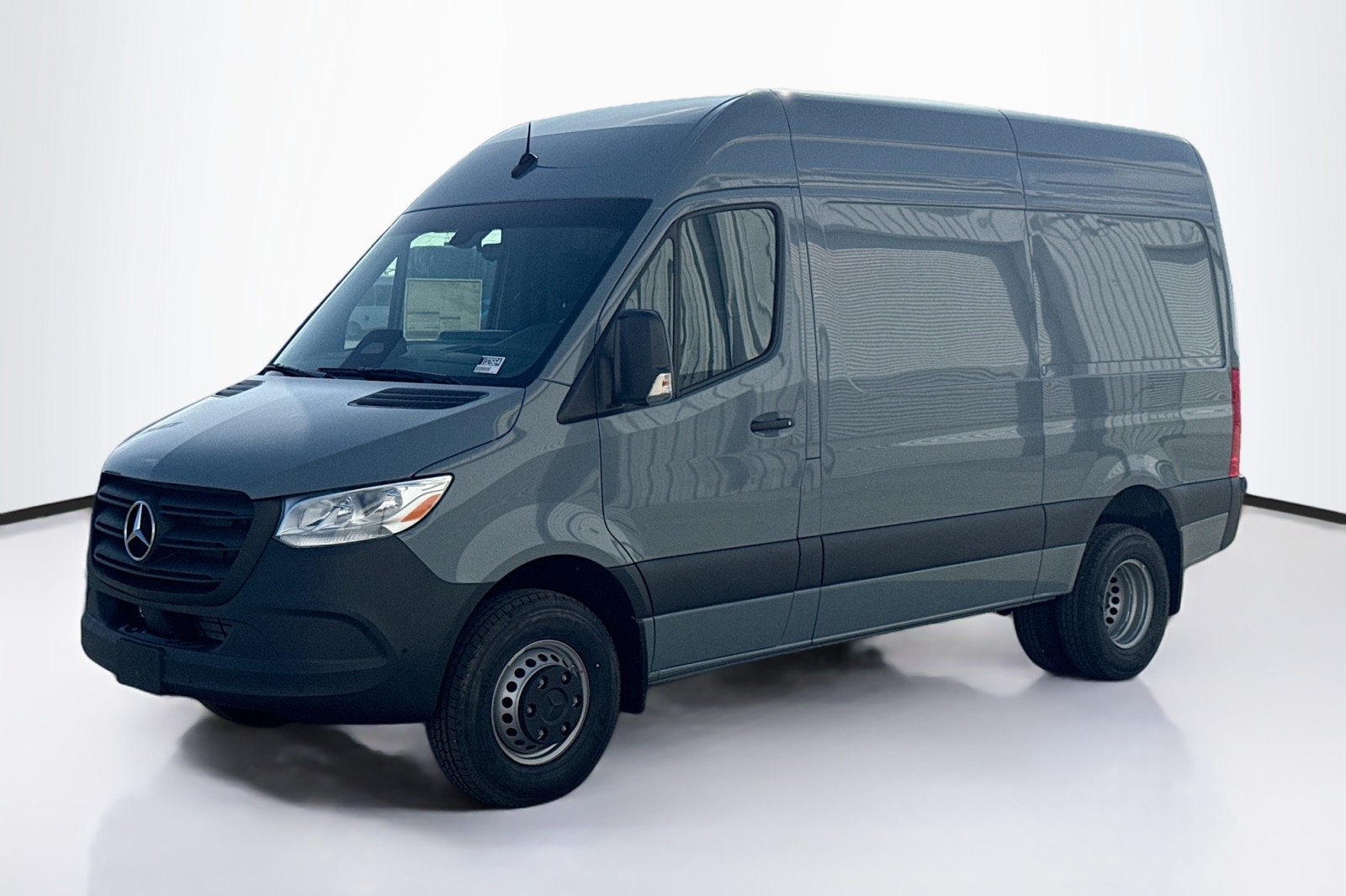 2026 Mercedes-Benz Sprinter Cargo Van Base's photo