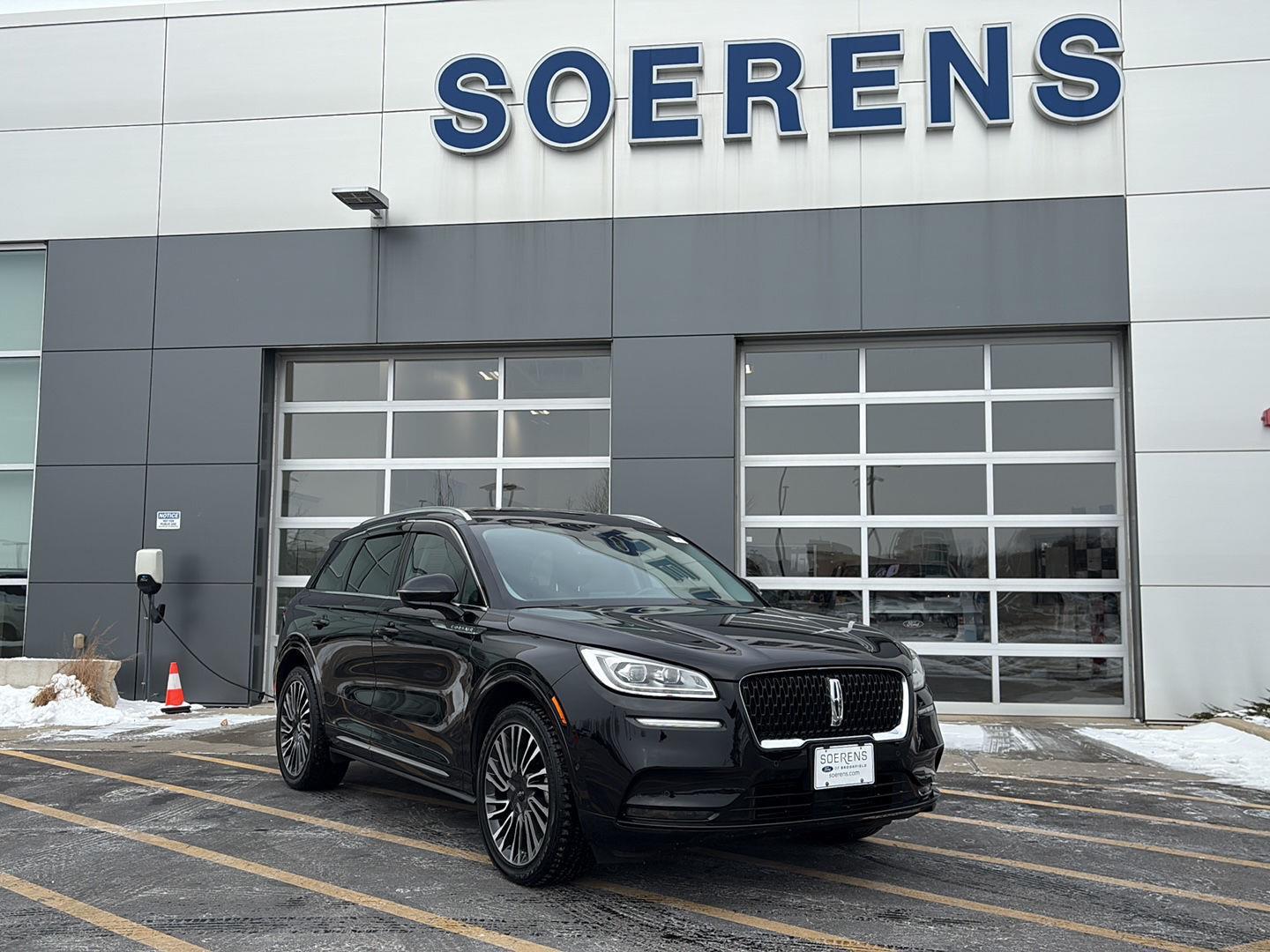 2021 Lincoln Corsair Reserve's photo