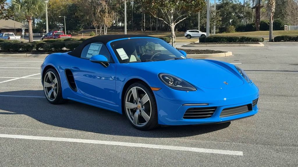 2025 Porsche Boxster Base photo 2