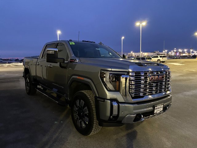 2025 Gmc Sierra 2500 HD Denali photo 4
