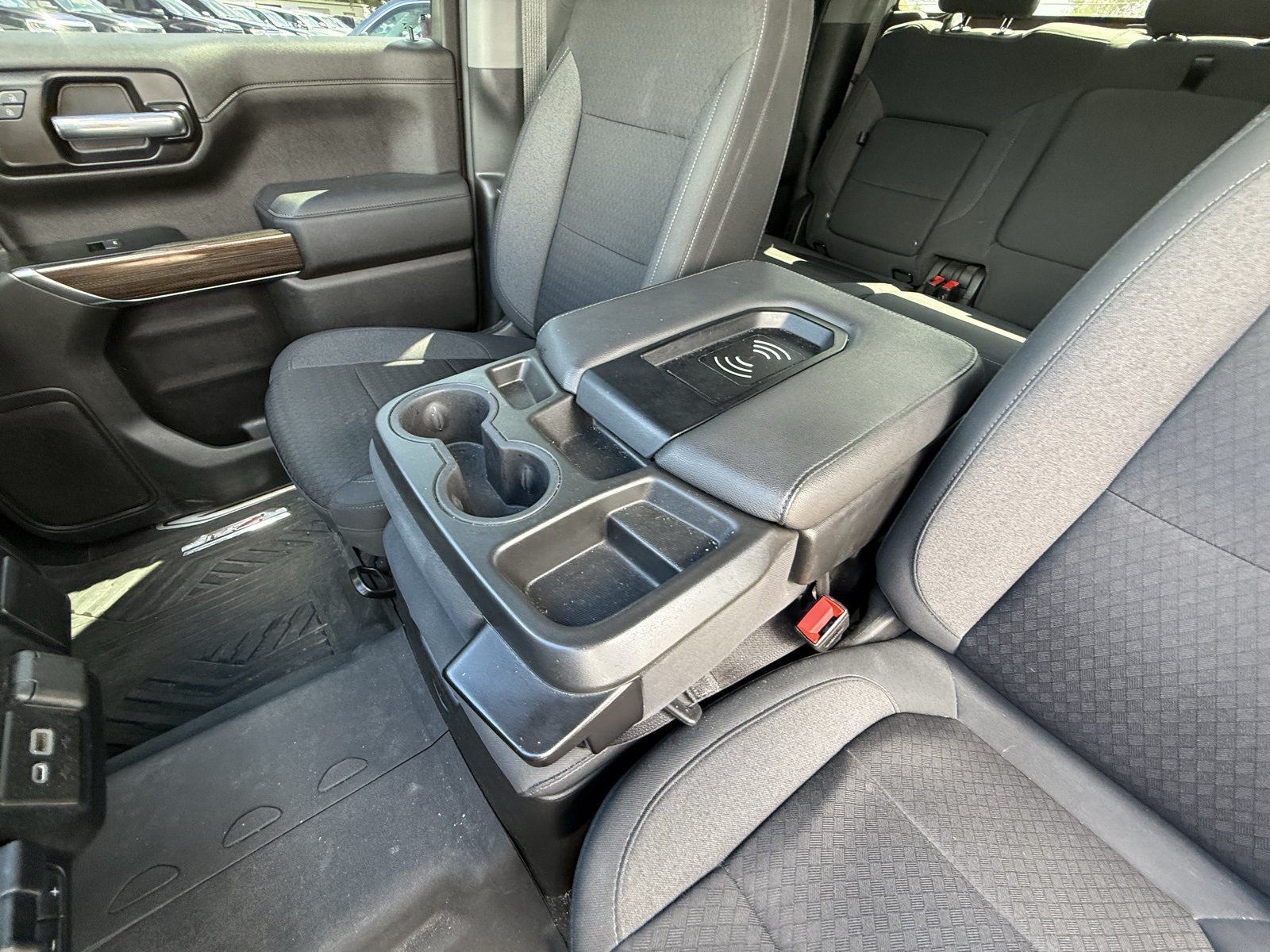 2021 Chevrolet Silverado 1500 RST photo 21