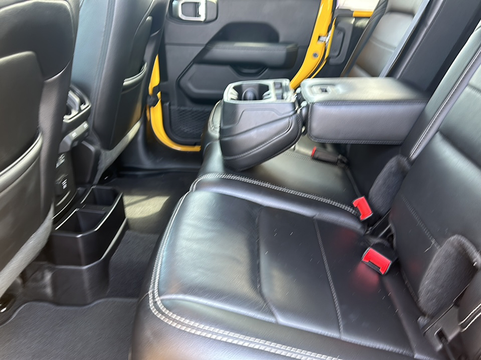 2019 Jeep Wrangler Unlimited Sport S photo 4