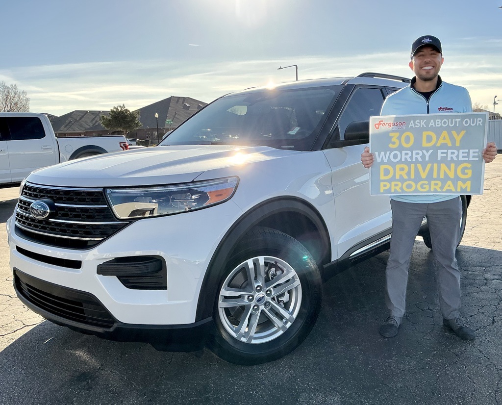 2023 Ford Explorer XLT's photo