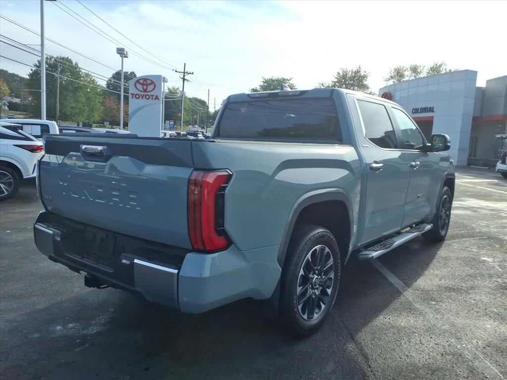 2024 Toyota Tundra Limited photo 4
