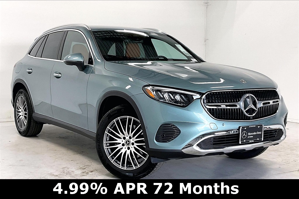 2026 Mercedes-Benz GLC Base's photo