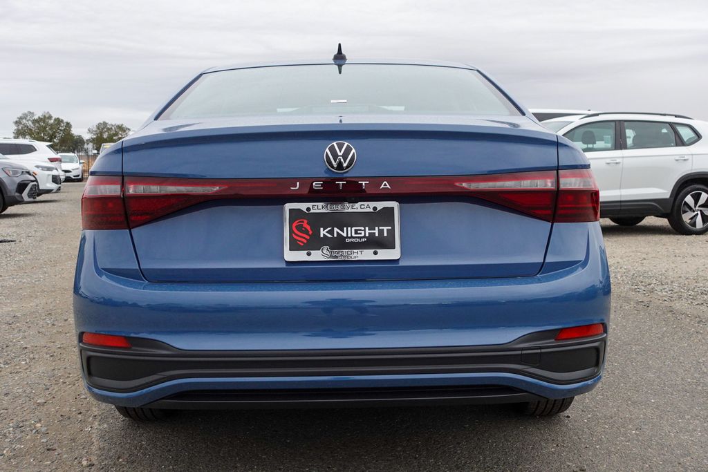 2025 Volkswagen Jetta 1.5T S photo 4