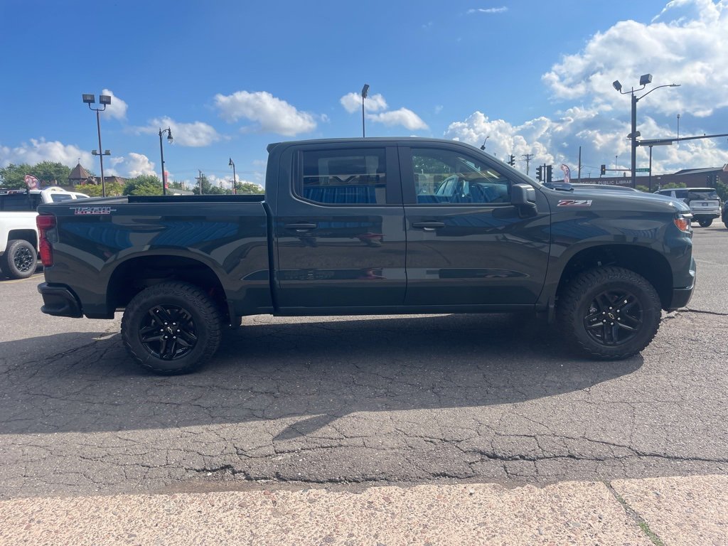 2026 Chevrolet Silverado 1500 Custom Trail Boss photo 4