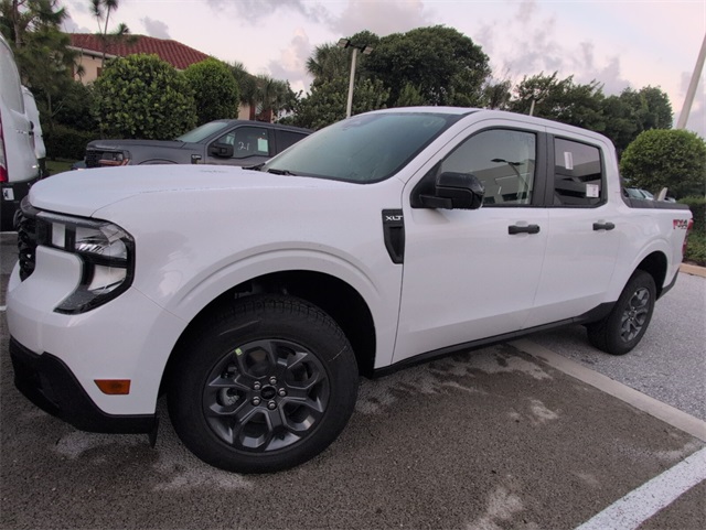 2025 Ford Maverick XLT photo 4