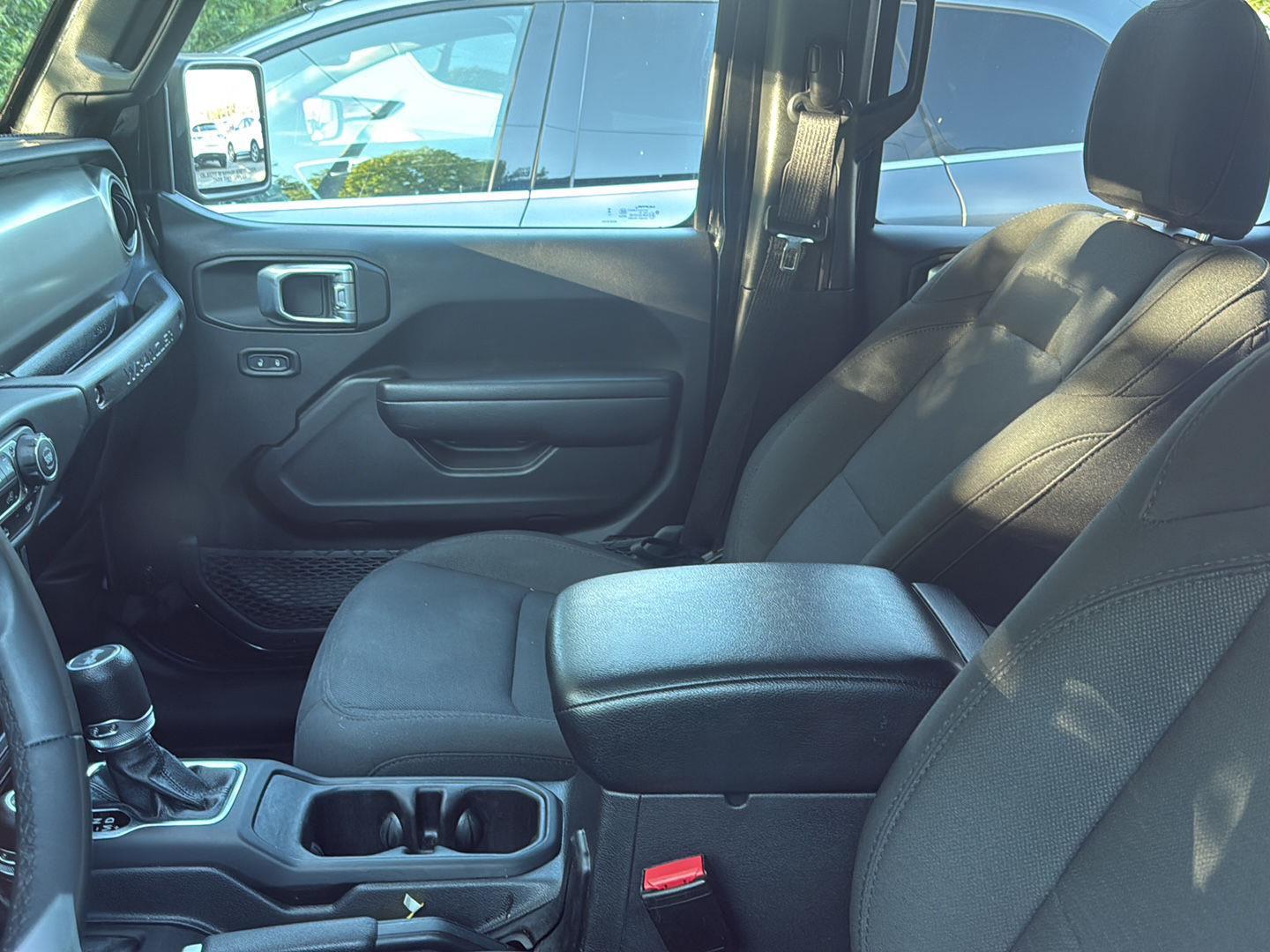 2023 Jeep Wrangler Sport S photo 6