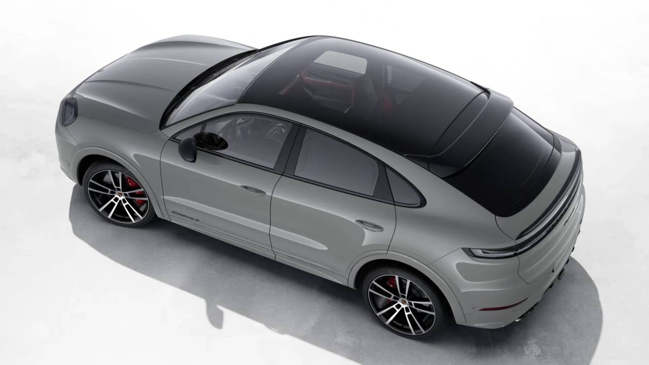 2026 Porsche Cayenne Coupe S photo 4