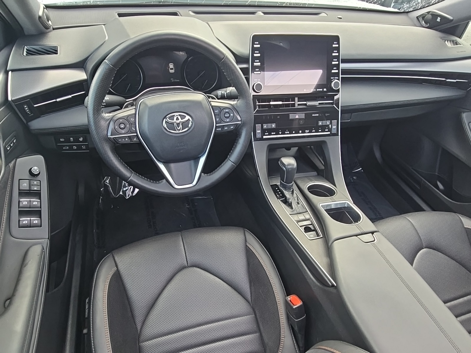2020 Toyota Avalon Touring photo 2