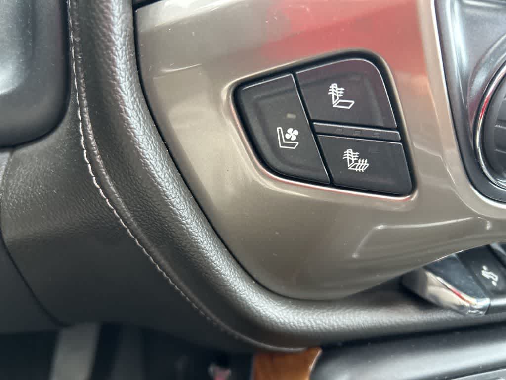 2019 Chevrolet Silverado 3500HD High Country photo 43
