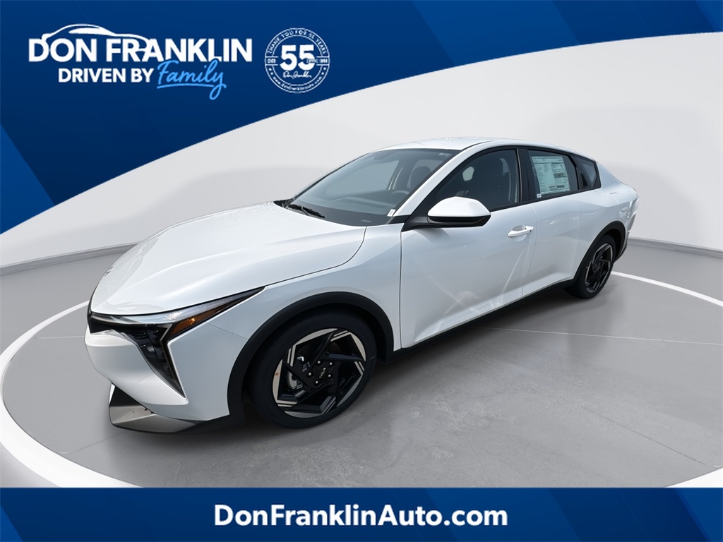 2025 Kia K4 EX's photo