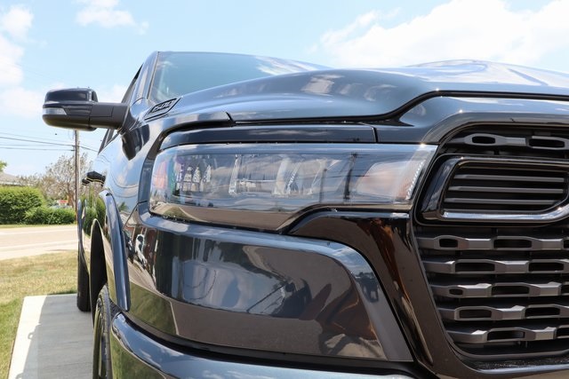 2026 Ram 1500 Big Horn Night Edition photo 4
