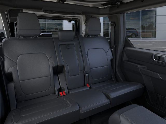 2025 Ford Bronco Badlands photo 10