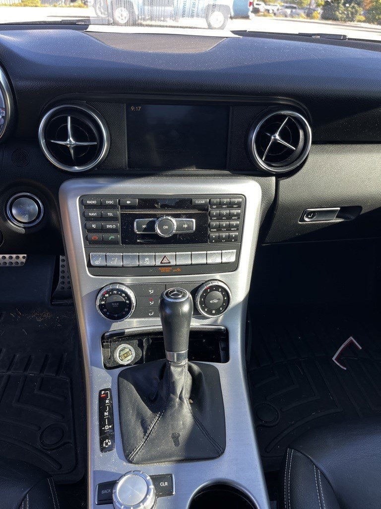 2012 Mercedes Benz SLK 350 photo 13