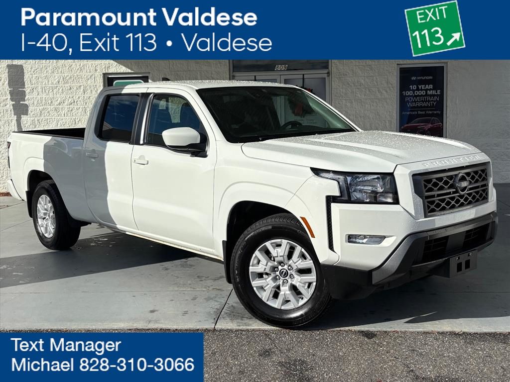 2024 Nissan Frontier SV's photo