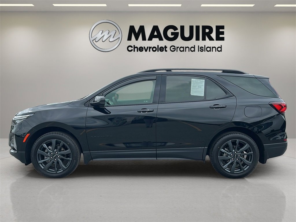 2023 Chevrolet Equinox RS photo 2