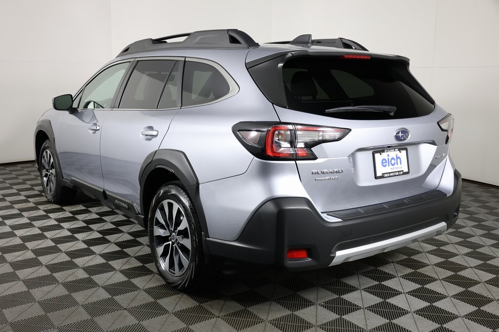 2024 Subaru Outback Limited photo 3