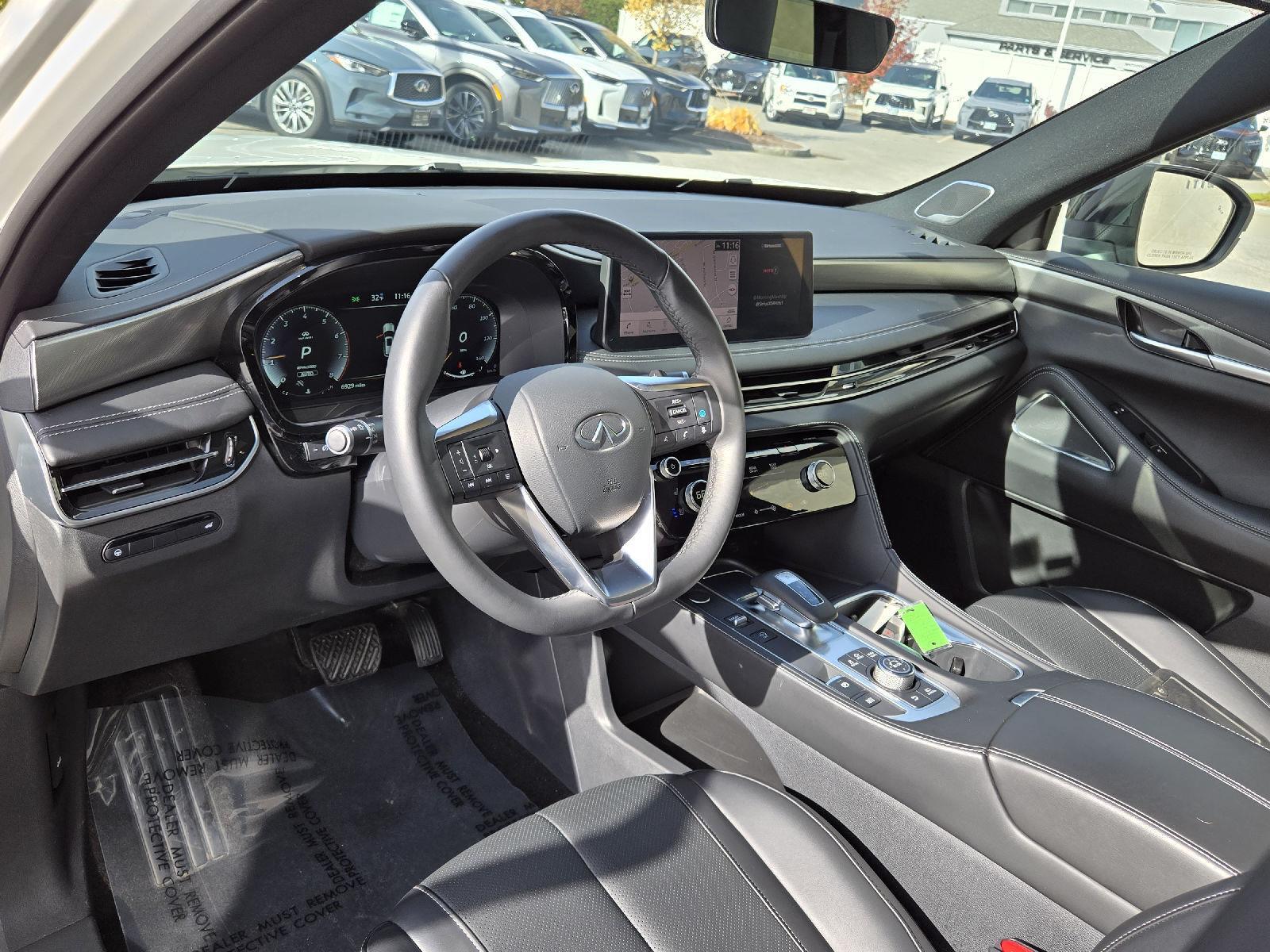 2025 Infiniti QX60 Luxe photo 4