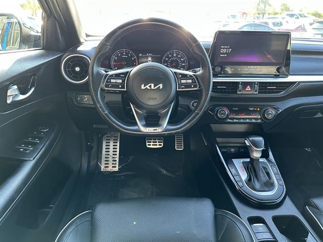 2023 Kia Forte GT-Line photo 19