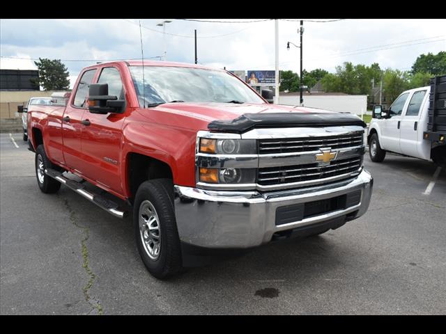 2015 Chevrolet Silverado 2500HD photo 3