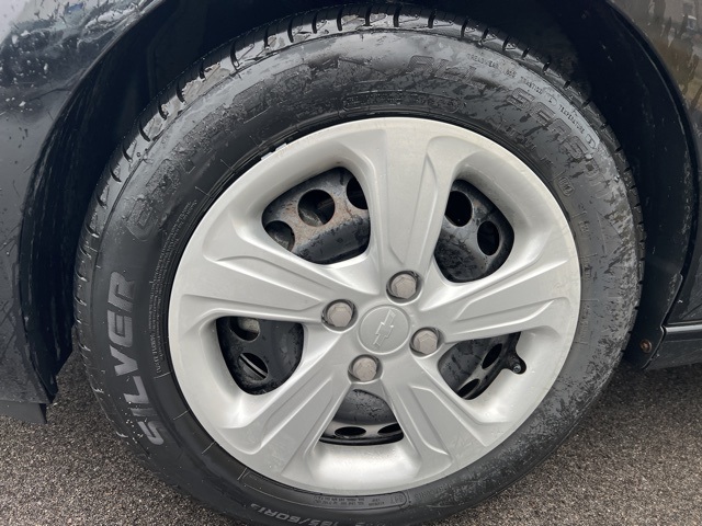 2020 Chevrolet Spark LS photo 9