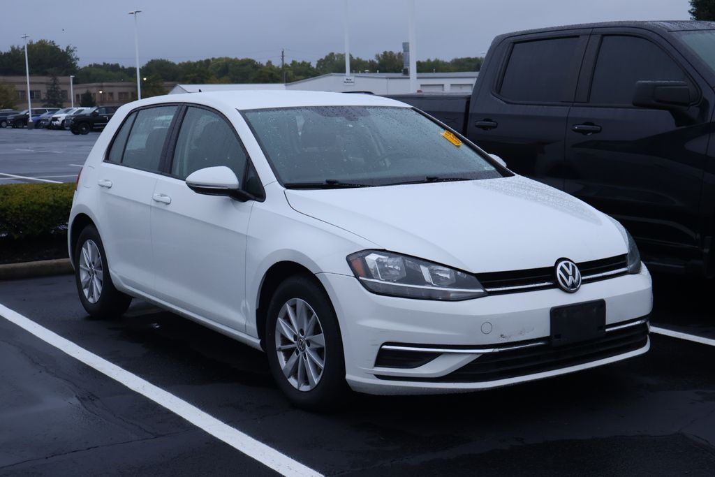 2018 Volkswagen Golf TSI S photo 3