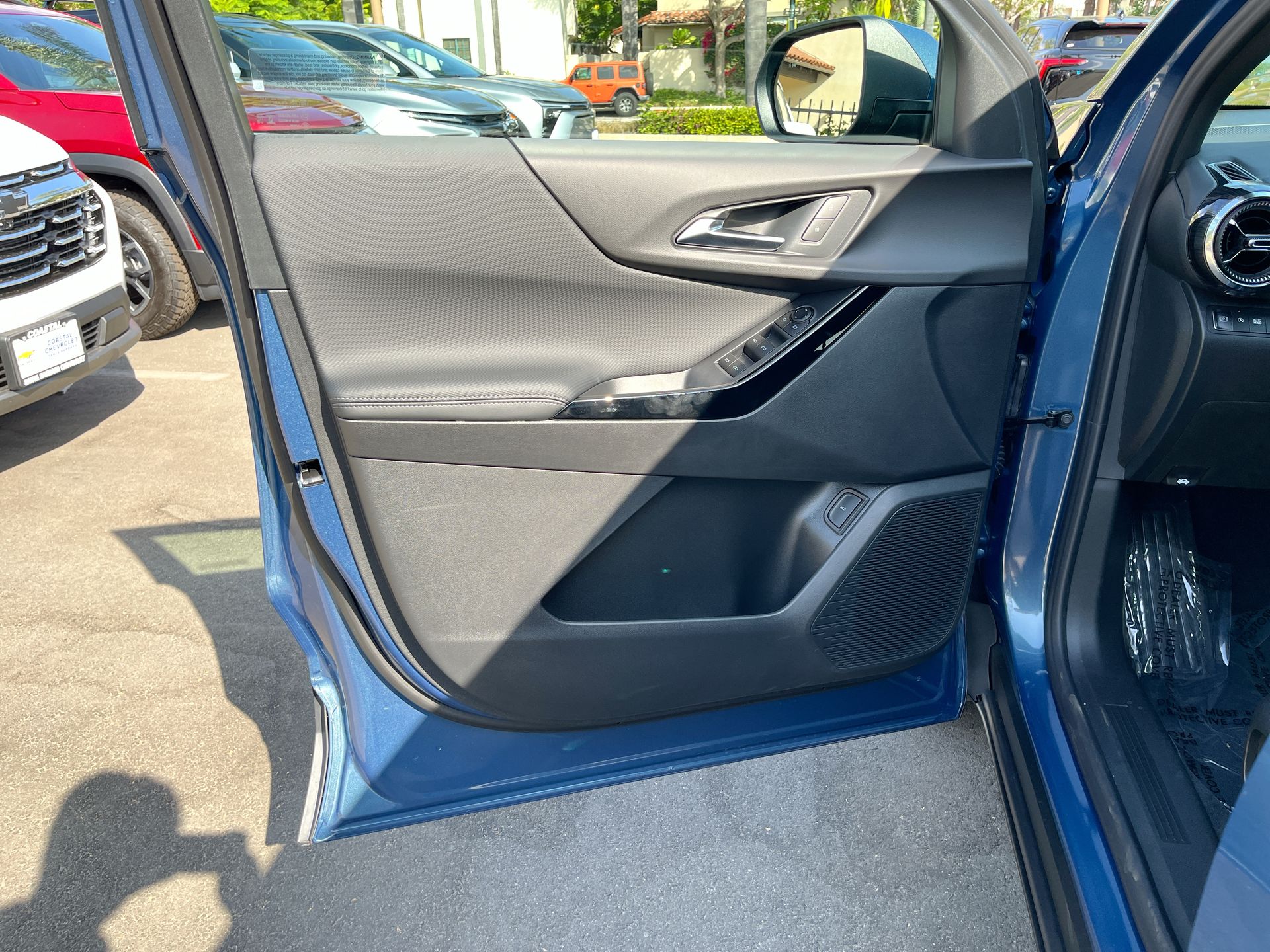 2026 Chevrolet Equinox photo 21