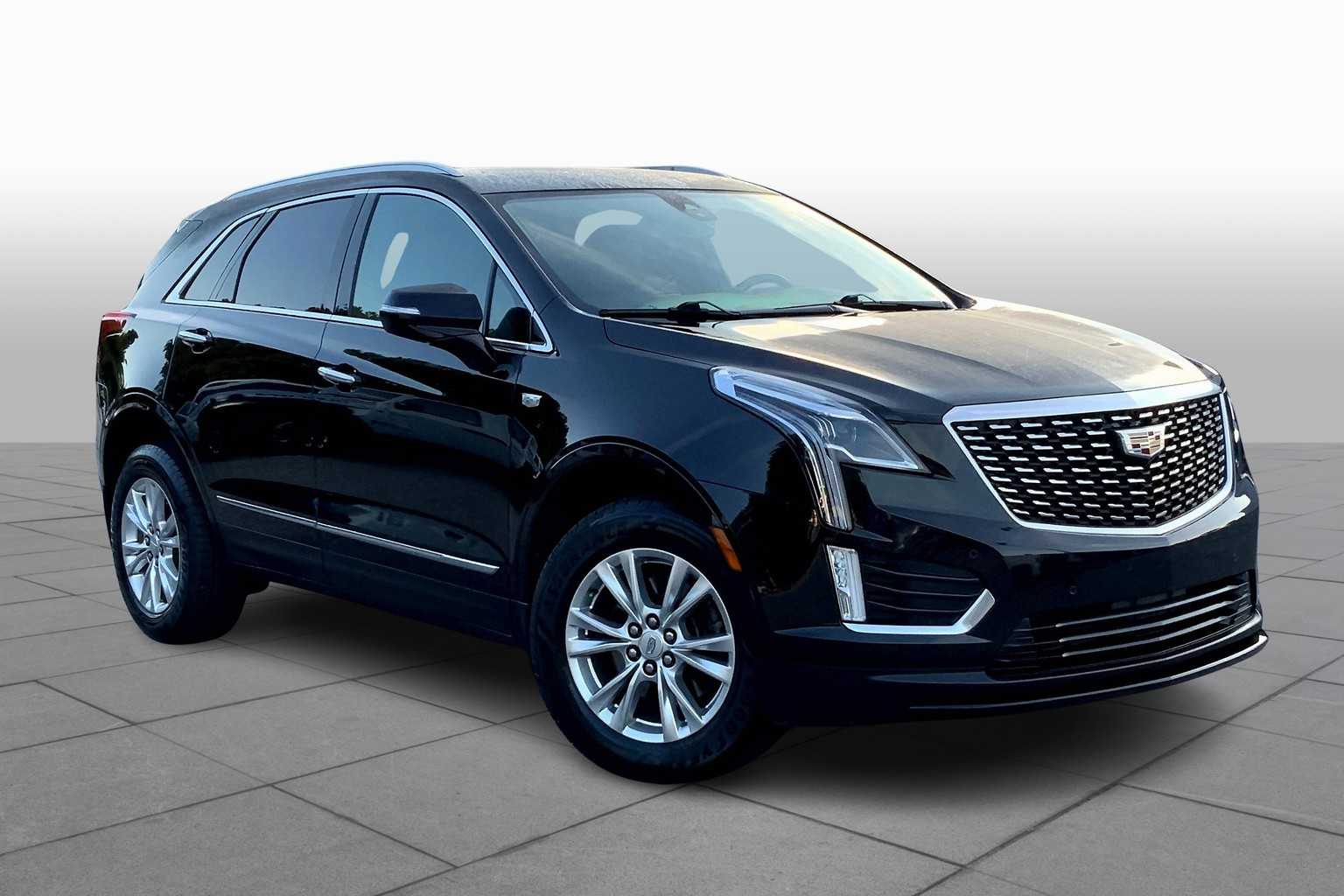 2022 Cadillac XT5 Luxury Sport photo 2
